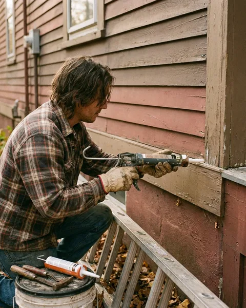 Seal siding cracks before the first freeze